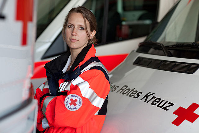 Hilfe in Notfällen, Helfer, Naturkatastrophen, Katastrophen, Notsituation, Notunterkünfte, Nothilfe, Unfälle, Menschen in Not, Hilfe in Notsituationen., Bildrechte: DRK-Service GmbH, In- und Ausland, nur DRK-Gliederungen und DRK-GmbHs.Eine Übertragung von, Nutzungsrechten auf externe, Dritte ist nicht statthaft., Es liegt keine Zustimmung, der Fotografierten für eine, Übertragung auf Social, Media wie facebook, flikr, twitter, etc. vor.
