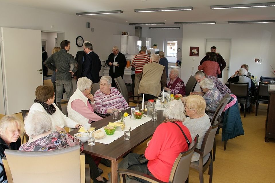 Am Tag der offenen Tür konnten zahlreiche Besucher in den Räumen der neuen DRK-Tagespflege in Dreis-Tiefenbach begrüßt werden.
