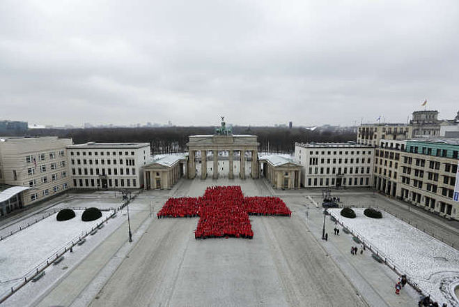 Deutsches Rotes Kreuz DRK, Veranstaltungen, Pariser Platz, Bildrechte:, DRK e.V., In- und Ausland, nur DRK-Gliederungen und DRK-GmbHs., Eine Übertragung von, Nutzungsrechten auf externe, Dritte ist nicht statthaft., Es liegt keine Zustimmung, der Fotografierten für eine, Übertragung auf Social, Media wie facebook, flikr, twitter, etc. vor.