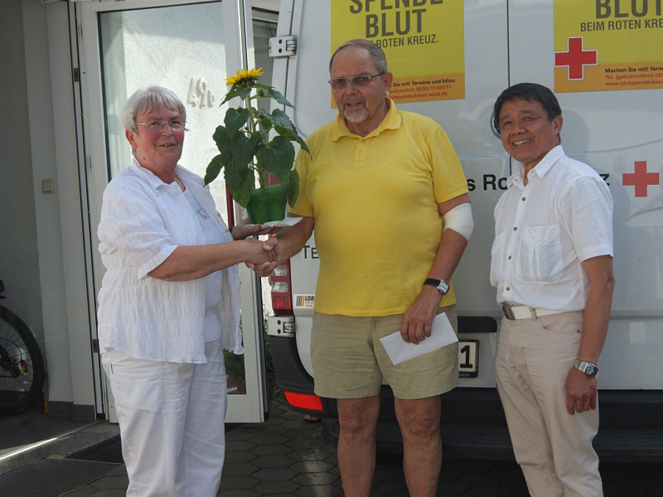 Bild:  (v.l.n.r)  Ursula Karl, Otto Stein, Dr. Thomas Reis